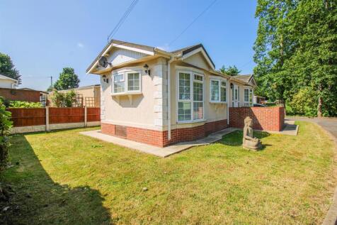 2 bedroom park home for sale