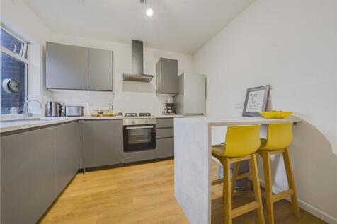Merton Mansions, Raynes Park, SW20 1 bed apartment for sale