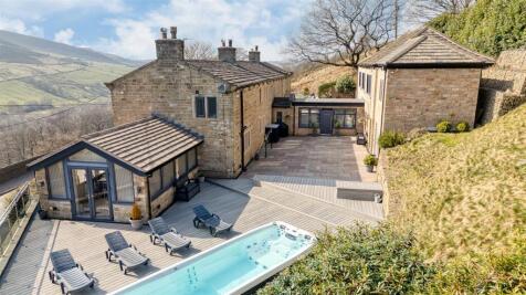 6 bedroom detached house for sale