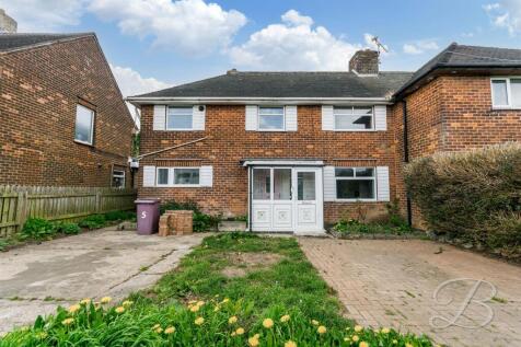 4 bedroom semi-detached house for sale