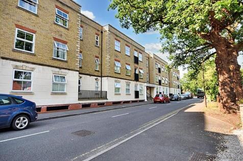 Dickens Heath Road, Shirley, B90 2 bed apartment for sale