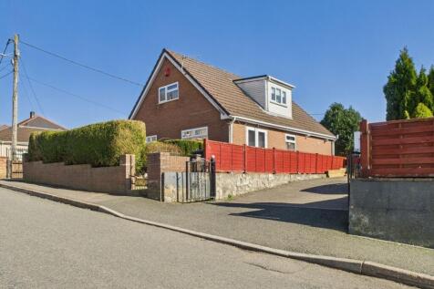 Hawthorn Road, Beaufort, NP23 4 bed detached house for sale