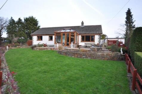 3 bedroom detached bungalow for sale
