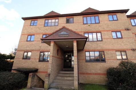 McKinlay Court, Park View Road, Welling 1 bed flat for sale