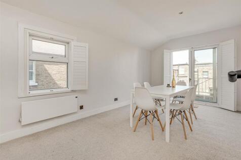 Radipole Road, London SW6 2 bed flat for sale