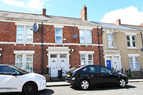 Dilston Road, Newcastle Upon Tyne NE4 4 bed flat for sale