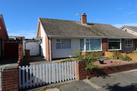 2 bedroom semi-detached bungalow for sale