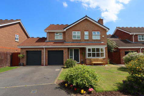 Muirfield, West Monkseaton, Whitley... 5 bed detached house for sale