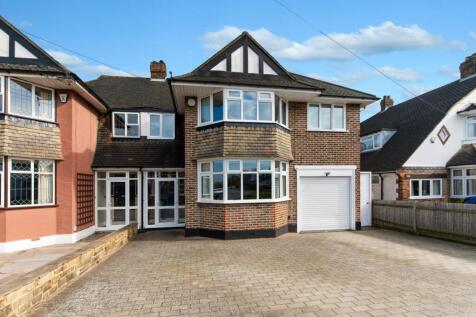 4 bedroom semi-detached house for sale