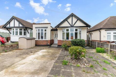 Newbury Gardens, Stoneleigh 2 bed detached bungalow for sale