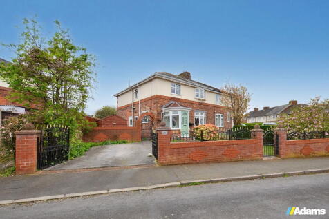 4 bedroom semi-detached house for sale