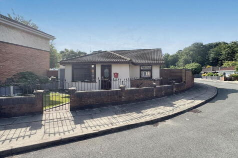 2 bedroom detached bungalow for sale