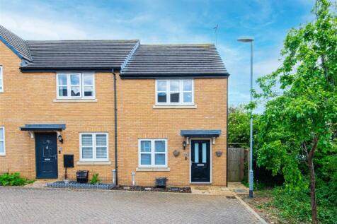 2 bedroom end of terrace house for sale