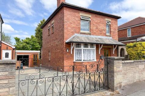 3 bedroom detached house for sale