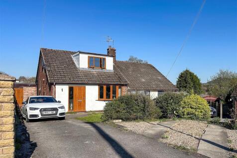 3 bedroom semi-detached bungalow for sale