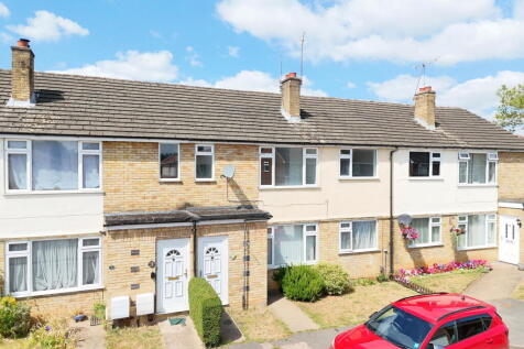 2 bedroom maisonette for sale