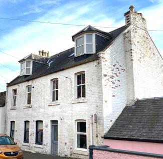4 bedroom maisonette for sale