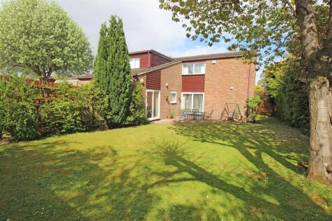 Whitney Drive, Old Town Stevenage... 4 bed detached house for sale