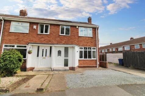 3 bedroom end of terrace house for sale