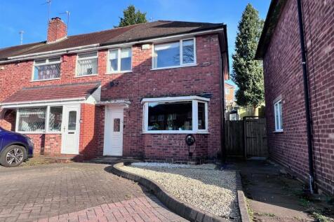 3 bedroom end of terrace house for sale