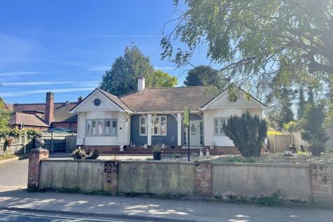 Leiston 4 bed detached bungalow for sale