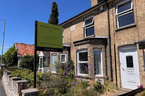 Saxmundham 3 bed terraced house for sale