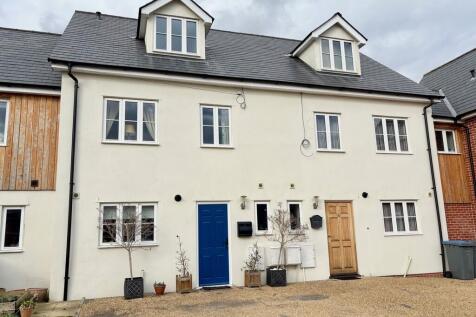 Saxmundham 4 bed townhouse for sale