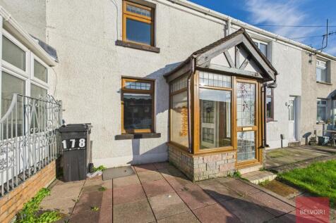 Neath Road, Swansea, SA11 2 bed terraced house for sale