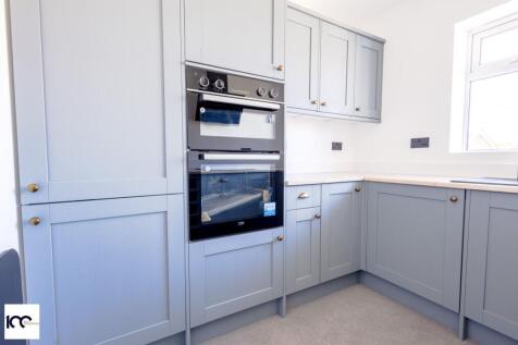 Charing Crescent, Westgate