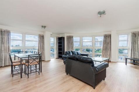 Rivers House ¦ Kew Bridge ¦ Riverside... 2 bed apartment for sale