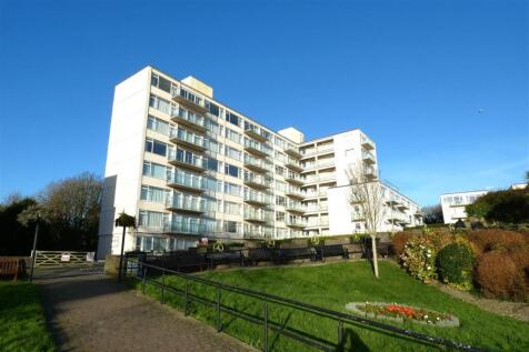 Croft Court, Tenby 3 bed apartment for sale