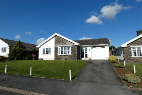 3 bedroom bungalow for sale