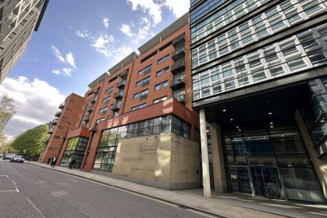 Lower Byrom Street, Manchester M3 2 bed apartment for sale