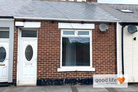 Kings Terrace, Sunderland SR4 2 bed terraced house for sale