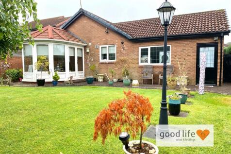 Bordeaux Close, Sunderland SR3 3 bed detached bungalow for sale