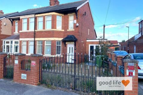 Laindon Avenue, Sunderland SR6 2 bed semi