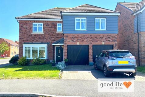 Agincourt, Houghton Le Spring DH4 5 bed detached house for sale