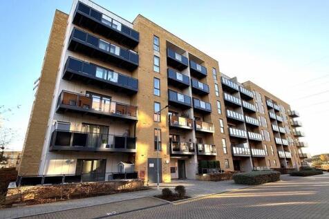 Sackett Road, Barking, IG11 2 bed apartment for sale