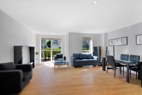 Seven Sea Gardens, Bow, London, E3 2 bed flat for sale