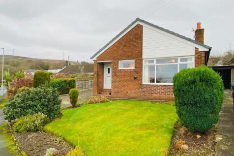 Matley Park Lane, Stalybridge SK15 2 bed semi