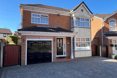 Holden Clough Drive... 4 bed detached house for sale
