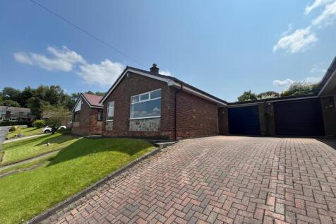 2 bedroom semi-detached bungalow for sale
