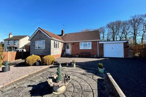 Church Road, Cinderford GL14 3 bed detached bungalow for sale