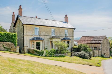 5 bedroom village house for sale