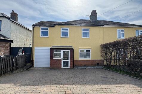 4 bedroom semi-detached house for sale