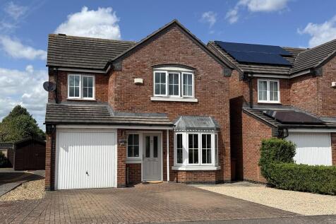 Richmond Drive, Melton Mowbray 4 bed detached house for sale