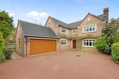 Viburnum Close, Cheltenham... 5 bed detached house for sale