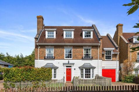 Raphael Drive, Thames Ditton, Surrey... 6 bed detached house for sale