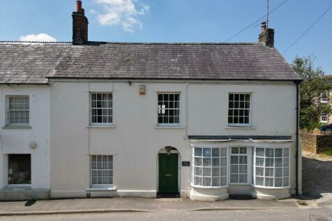 5 bedroom semi-detached house for sale