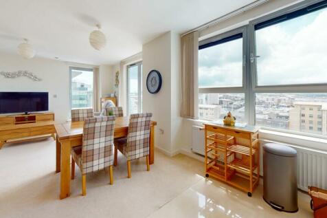 Moon Street, Plymouth 2 bed apartment for sale